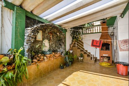 Casa para alugar com 160m², 2 quartos e 4 vagas Casa para alugar com 160m², 2 quartos e 4 vagasÁrea externa
