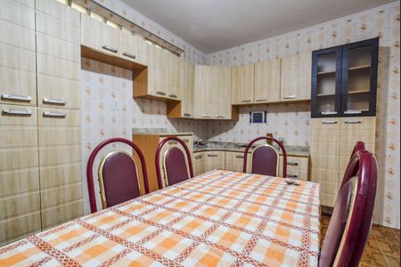 Casa para alugar com 160m², 2 quartos e 4 vagas Casa para alugar com 160m², 2 quartos e 4 vagasCozinha