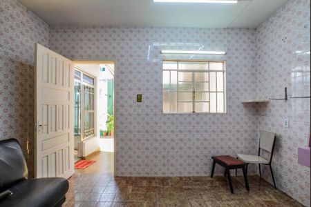 Casa para alugar com 160m², 2 quartos e 4 vagas Casa para alugar com 160m², 2 quartos e 4 vagasQuarto de Serviço