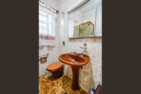 Casa para alugar com 160m², 2 quartos e 4 vagas Casa para alugar com 160m², 2 quartos e 4 vagasBanheiro