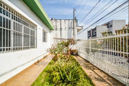 Casa para alugar com 160m², 2 quartos e 4 vagas Casa para alugar com 160m², 2 quartos e 4 vagasQuintal