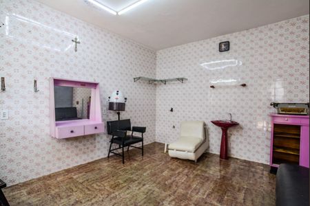 Casa para alugar com 160m², 2 quartos e 4 vagas Casa para alugar com 160m², 2 quartos e 4 vagasQuarto de Serviço