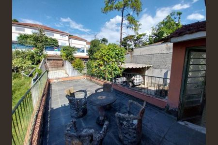 Casa à venda com 435m², 5 quartos e 4 vagas