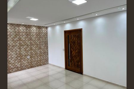 Sala de casa para alugar com 2 quartos, 81m² em Jardim Sao Roberto, São Paulo