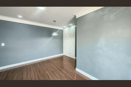 Apartamento para alugar com 55m², 2 quartos e 1 vagaSala