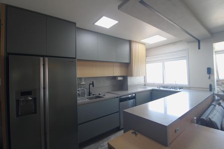 Apartamento para alugar com 117m², 2 quartos e 2 vagasCozinha