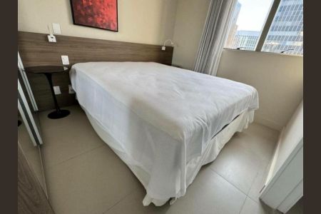 Foto 03 de apartamento à venda com 2 quartos, 63m² em Pinheiros, São Paulo