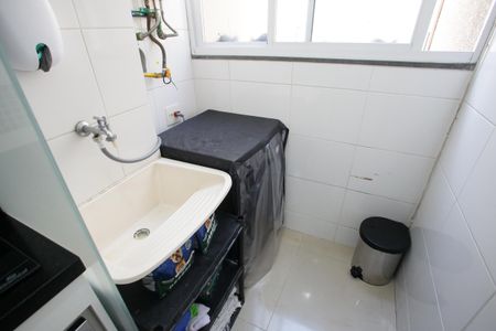 Apartamento para alugar com 50m², 2 quartos e 1 vagaÁrea de Serviço