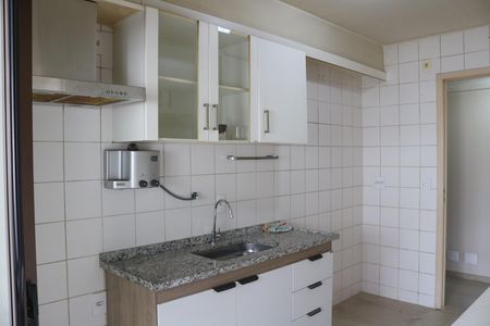 Apartamento para alugar com 93m², 3 quartos e 2 vagasCozinha