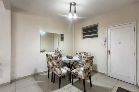 Sala de apartamento para alugar com 1 quarto, 56m² em Cidade Ocian, Praia Grande