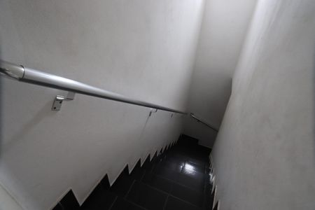 Casa para alugar com 180m², 3 quartos e 1 vagaEscada