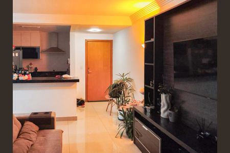 Sala de apartamento à venda com 3 quartos, 110m² em Sagrada Família, Belo Horizonte