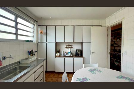 Apartamento à venda com 118m², 3 quartos e 1 vaga Apartamento à venda com 118m², 3 quartos e 1 vagaCozinha