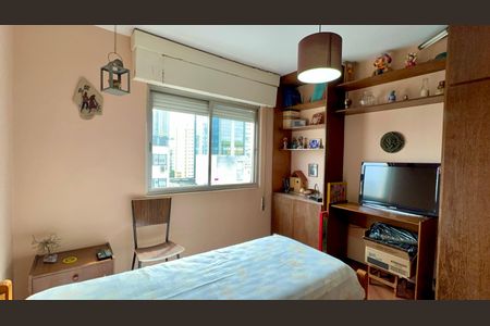 Apartamento à venda com 118m², 3 quartos e 1 vaga Apartamento à venda com 118m², 3 quartos e 1 vagaQuarto 1