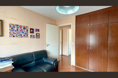 Apartamento à venda com 118m², 3 quartos e 1 vaga Apartamento à venda com 118m², 3 quartos e 1 vagaQuarto 2