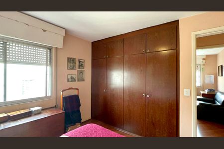 Apartamento à venda com 118m², 3 quartos e 1 vaga Apartamento à venda com 118m², 3 quartos e 1 vagaSuite
