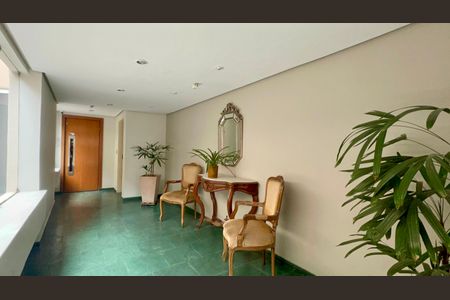 Apartamento à venda com 118m², 3 quartos e 1 vaga Apartamento à venda com 118m², 3 quartos e 1 vagaHall de entrada