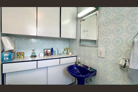 Apartamento à venda com 118m², 3 quartos e 1 vaga Apartamento à venda com 118m², 3 quartos e 1 vagaBanheiro da Suíte