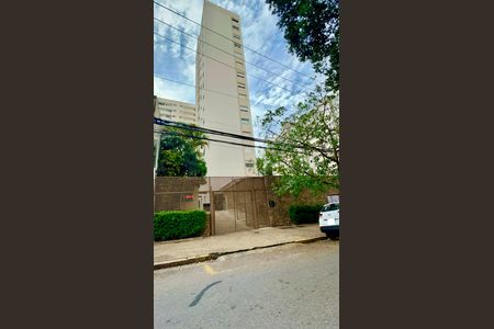 Apartamento à venda com 118m², 3 quartos e 1 vaga Apartamento à venda com 118m², 3 quartos e 1 vagaFachada