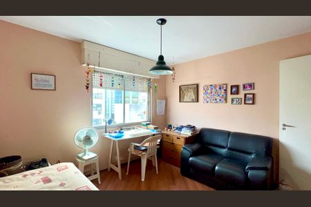 Apartamento à venda com 118m², 3 quartos e 1 vaga Apartamento à venda com 118m², 3 quartos e 1 vagaQuarto 2