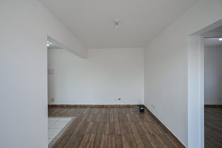 Sala de apartamento para alugar com 2 quartos, 54m² em Jardim Caner, Taboão da Serra
