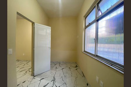 Casa à venda com 120m², 2 quartos e sem vaga