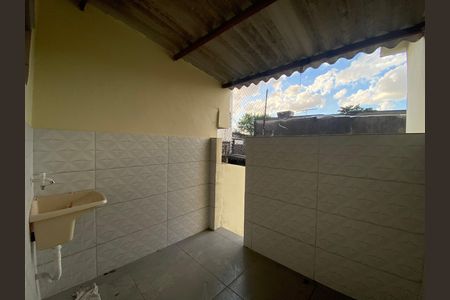 Casa à venda com 120m², 2 quartos e sem vaga
