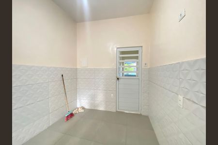 Casa à venda com 120m², 2 quartos e sem vaga