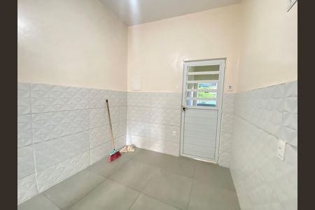 Casa à venda com 120m², 2 quartos e sem vaga