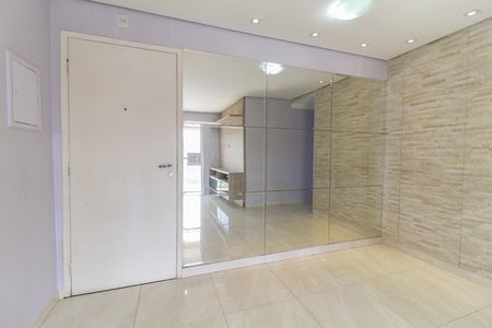 Sala de apartamento para alugar com 2 quartos, 56m² em Cidade Líder, São Paulo