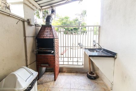 Apartamento para alugar com 56m², 2 quartos e 1 vaga Apartamento para alugar com 56m², 2 quartos e 1 vagaÁrea comum - Salão de festas