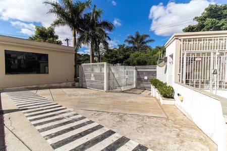 Apartamento para alugar com 56m², 2 quartos e 1 vaga Apartamento para alugar com 56m², 2 quartos e 1 vagaEntrada