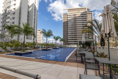 Apartamento à venda com 64m², 2 quartos e 2 vagas Apartamento à venda com 64m², 2 quartos e 2 vagasÁrea comum - Piscina
