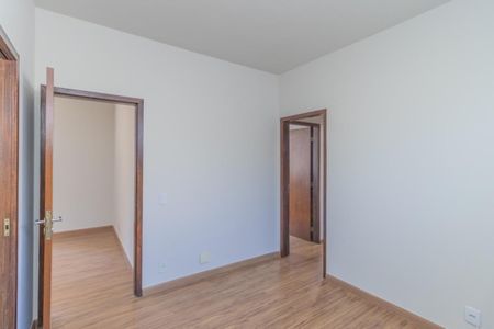 Apartamento à venda com 89m², 3 quartos e 1 vaga Apartamento à venda com 89m², 3 quartos e 1 vagaFoto 06