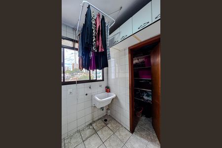 Apartamento à venda com 129m², 3 quartos e 2 vagasÁrea de Serviço