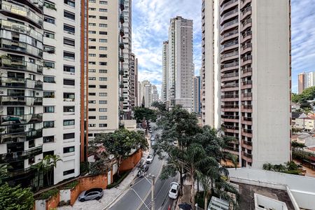 Apartamento à venda com 129m², 3 quartos e 2 vagasVaranda da Suíte