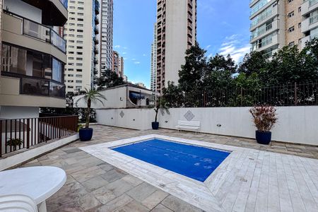 Apartamento à venda com 129m², 3 quartos e 2 vagasÁrea comum - Piscina