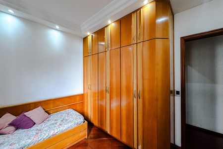 Apartamento à venda com 129m², 3 quartos e 2 vagasQuarto 2