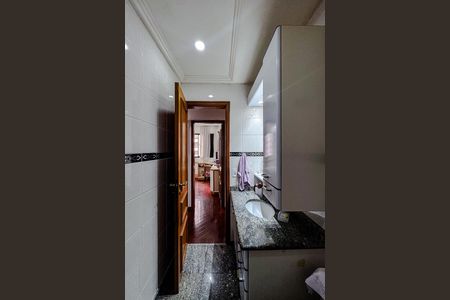 Apartamento à venda com 129m², 3 quartos e 2 vagasBanheiro