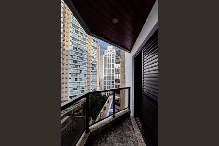 Apartamento à venda com 129m², 3 quartos e 2 vagasVaranda da Suíte