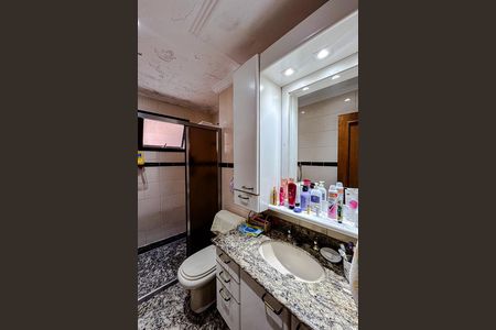 Apartamento à venda com 129m², 3 quartos e 2 vagasBanheiro da Suíte