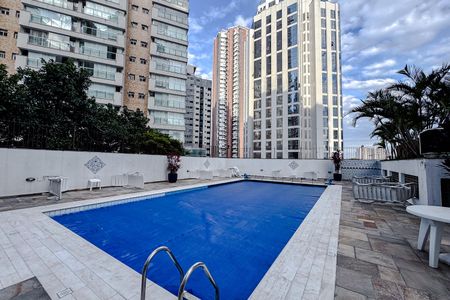 Apartamento à venda com 129m², 3 quartos e 2 vagasÁrea comum - Piscina