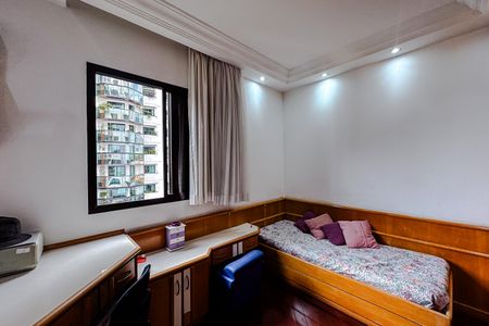 Apartamento à venda com 129m², 3 quartos e 2 vagasQuarto 2