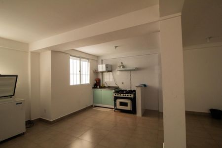 Apartamento à venda com 94m², 2 quartos e 1 vaga Apartamento à venda com 94m², 2 quartos e 1 vagaÁrea comum - Salão de festas