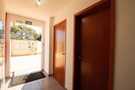 Apartamento à venda com 94m², 2 quartos e 1 vaga Apartamento à venda com 94m², 2 quartos e 1 vagaÁrea comum - Salão de festas banheiros