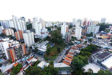 Apartamento à venda com 211m², 3 quartos e 4 vagas Apartamento à venda com 211m², 3 quartos e 4 vagasvista
