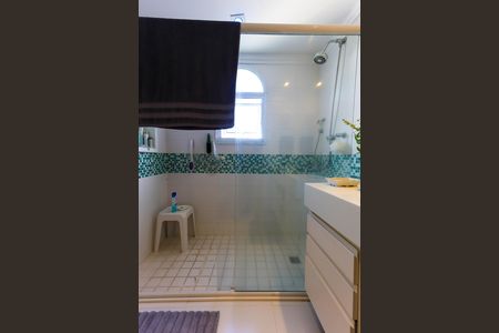 Apartamento à venda com 211m², 3 quartos e 4 vagas Apartamento à venda com 211m², 3 quartos e 4 vagasBanheiro da Suíte 2