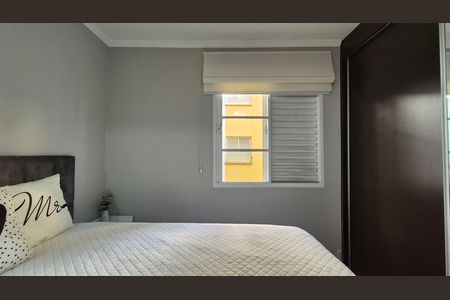 Quarto de apartamento para alugar com 2 quartos, 54m² em Jardim Santo André, Santo André