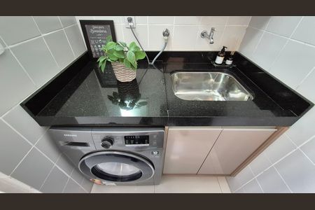 Apartamento para alugar com 54m², 2 quartos e 1 vaga Apartamento para alugar com 54m², 2 quartos e 1 vagaLavanderia
