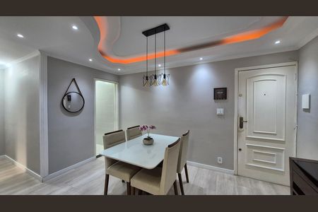 Sala de apartamento para alugar com 2 quartos, 54m² em Jardim Santo André, Santo André